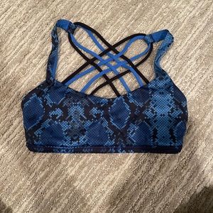 Lululemon Free To Be Wild Bra, Size 4